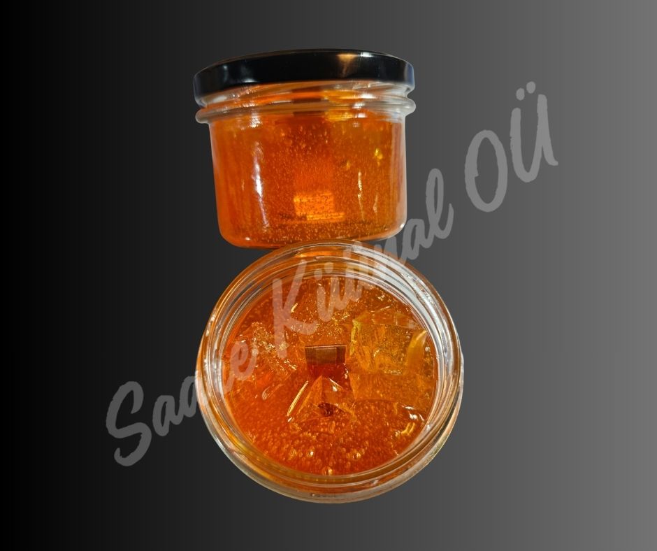Old Fashioned käsitööna valmistatud geelküünal sooja ja elegantse aroomiga läbipaistvas klaasanumas.